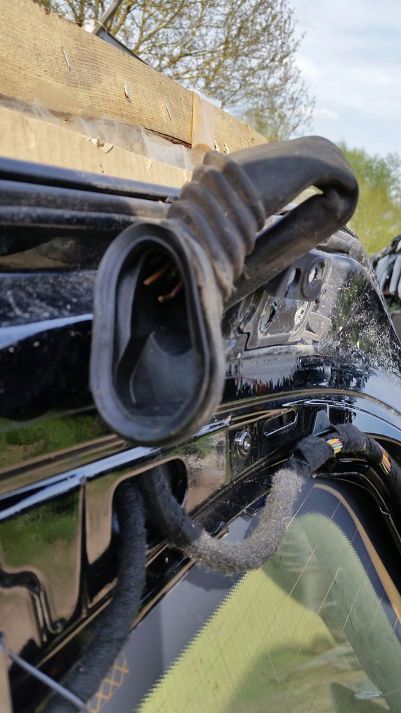 фото №15, Крышка багажника багажника mercedes e klasa w212 kombi 040