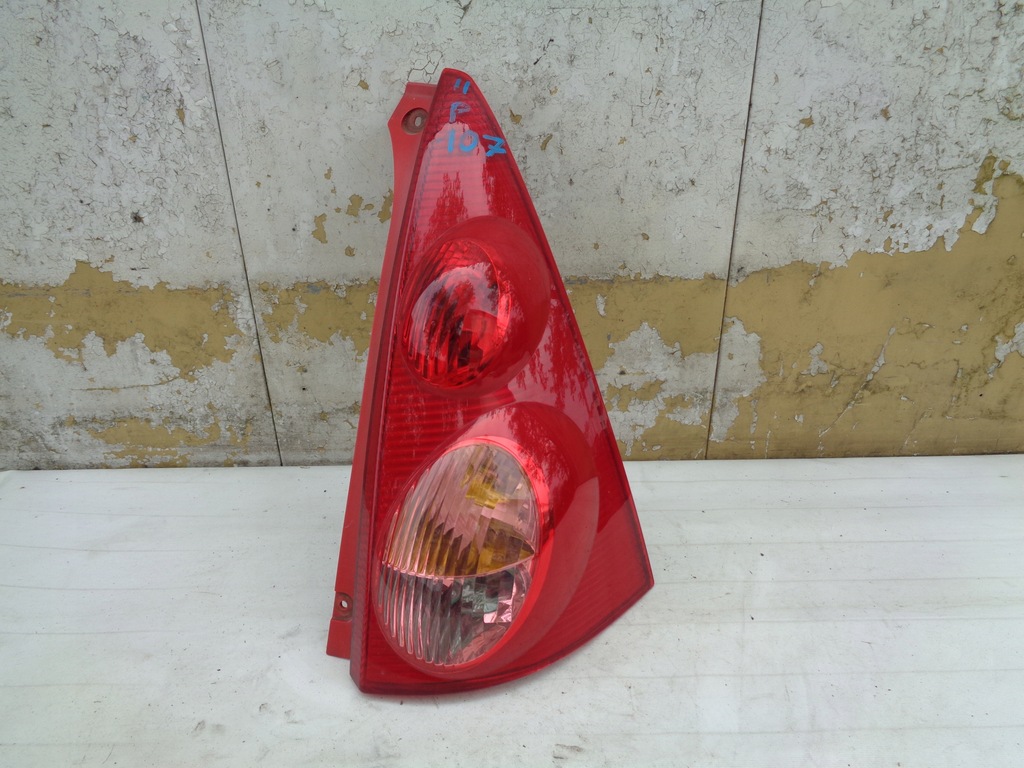фото №1, Лампа задняя правая citroen c1 peugeot 107 europa