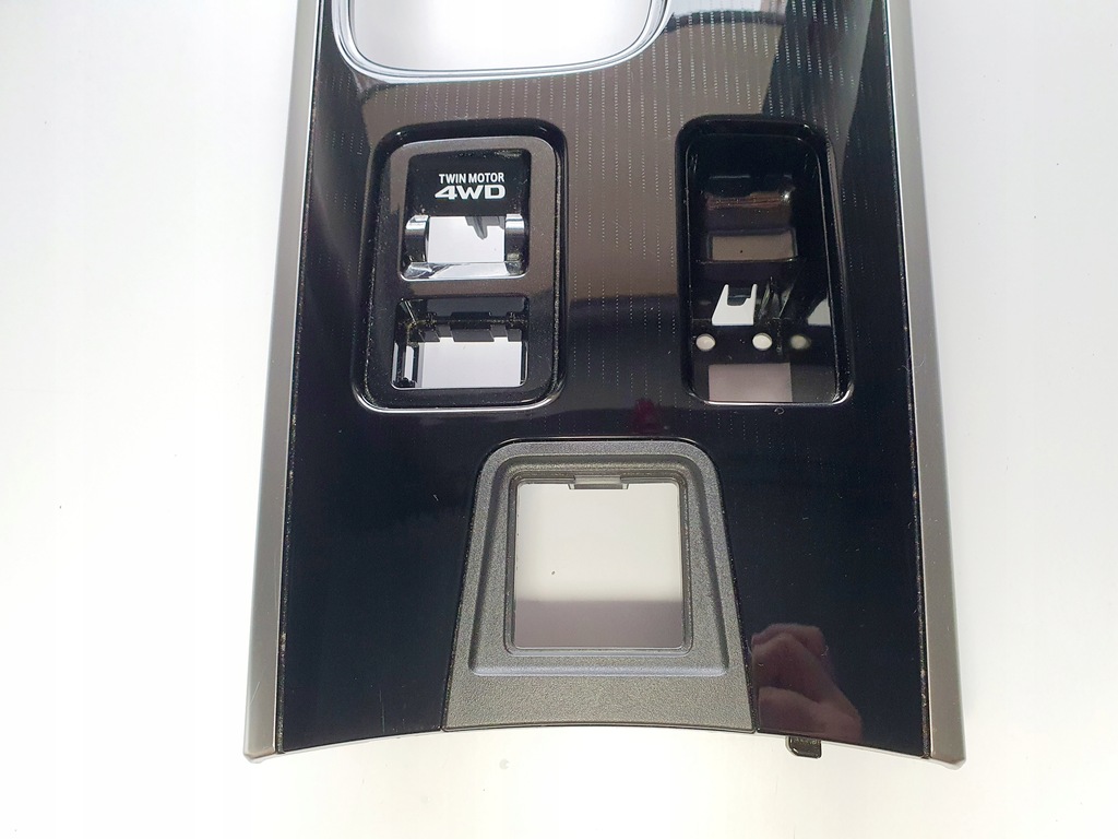 фото №7, Панель туннель средний outlander iii lift автоматическая коробка передач