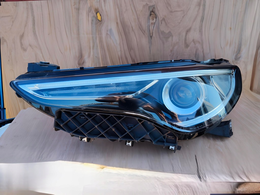 Купити Фара фара ліва ксенон led alfa romeo stelvio 50563962