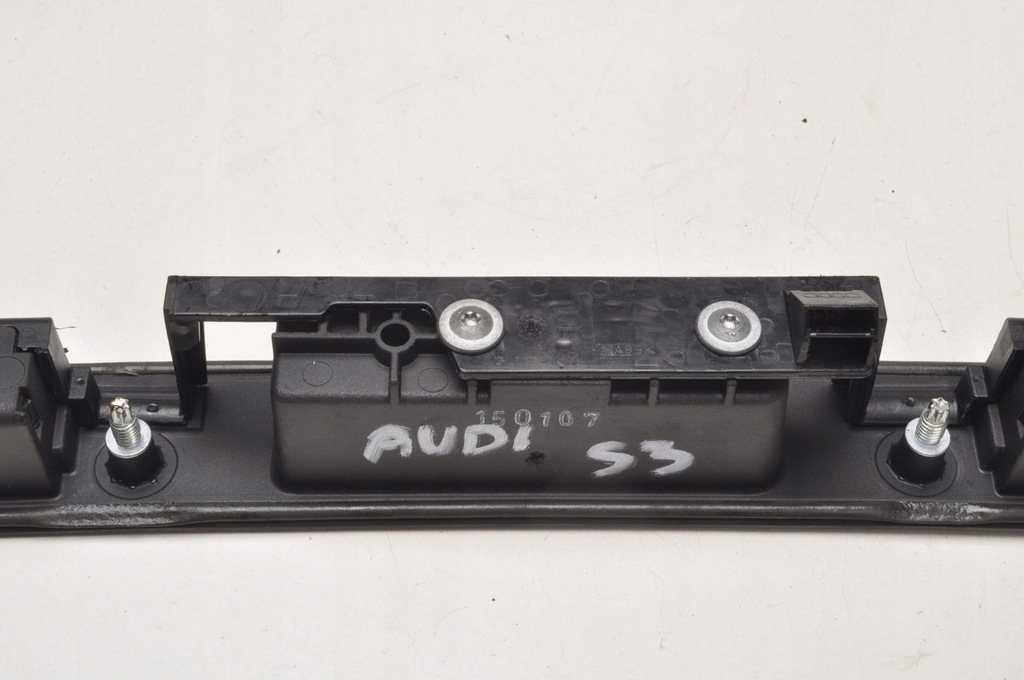 фото №7, Audi s3 8p накладка молдинг кришки