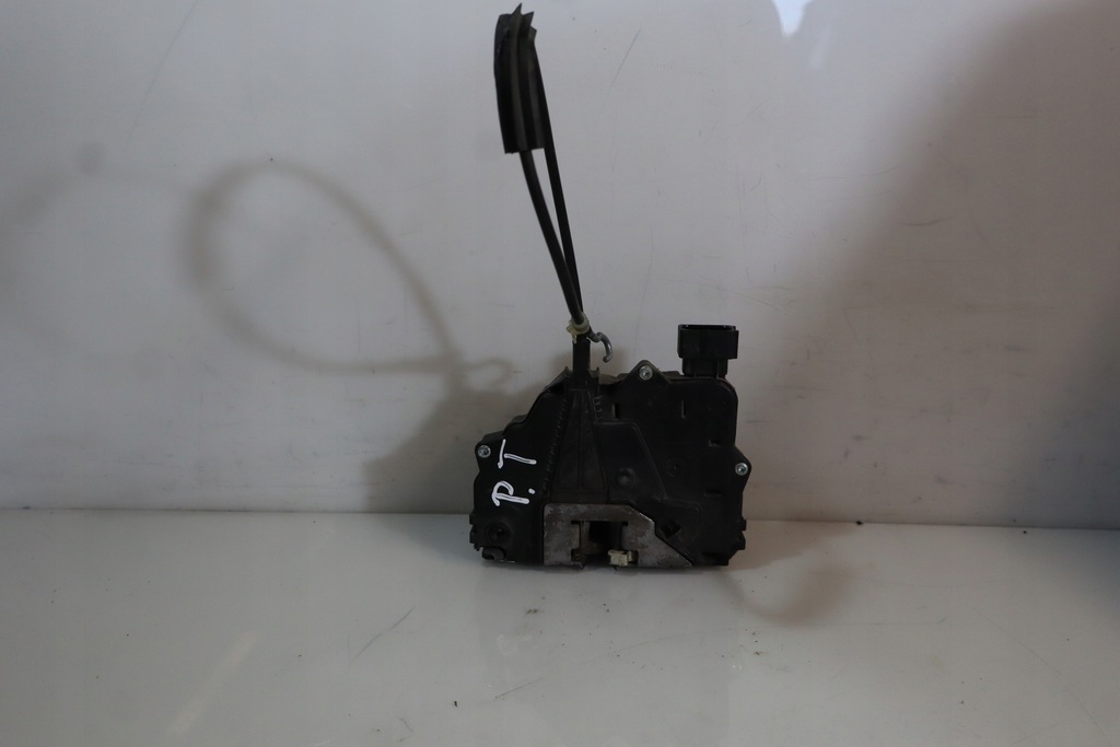 фото №1, Замок правый задняя дверь opel corsa d