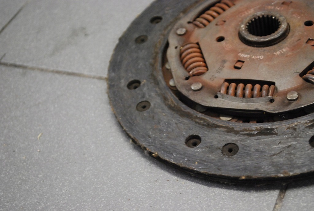 фото №10, Сцепление двухмассовый audi a8 d2 2.5 tdi 059141117e