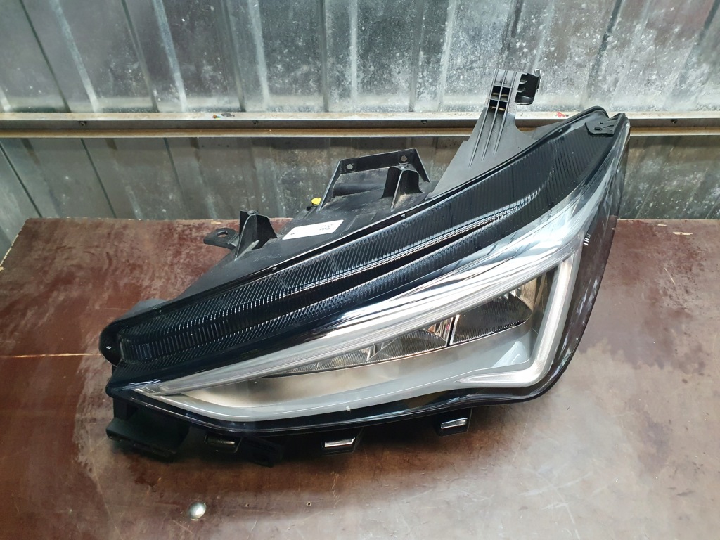 фото №3, Лампа перед левая full led cupra born 2021-