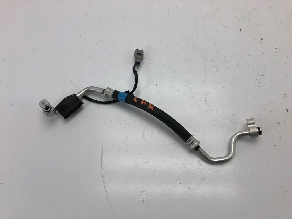 фото №1, Toyota chr ii ch-r 2 2.0 phev plug-in трубка кондиционера 8870310090