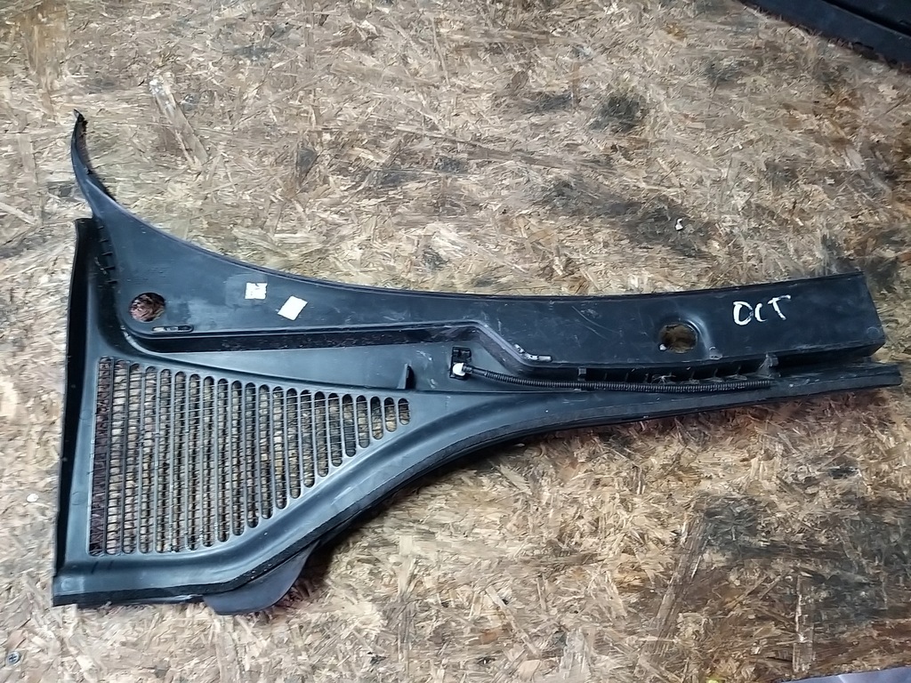 фото №5, Octavia iii жабо ліва 5e1819415