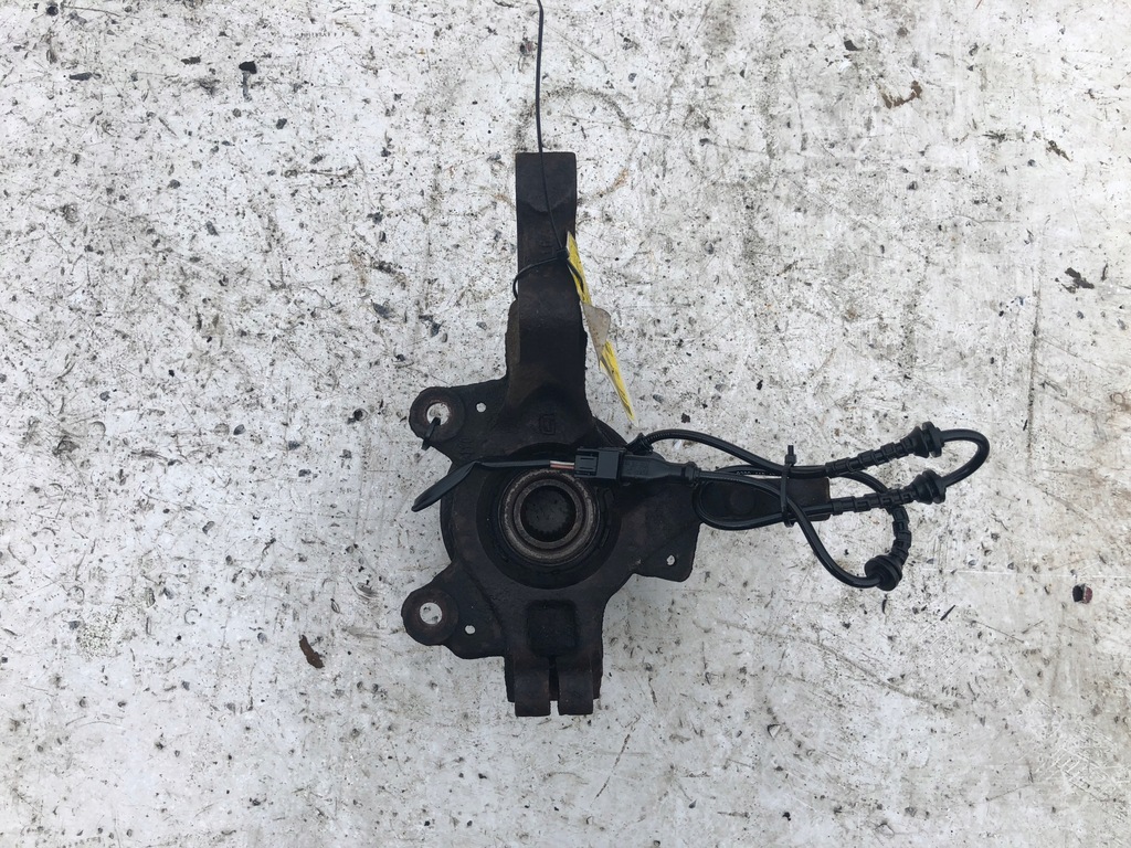 фото №2, Поворотний кулак ступиця перед права renault modus clio 3