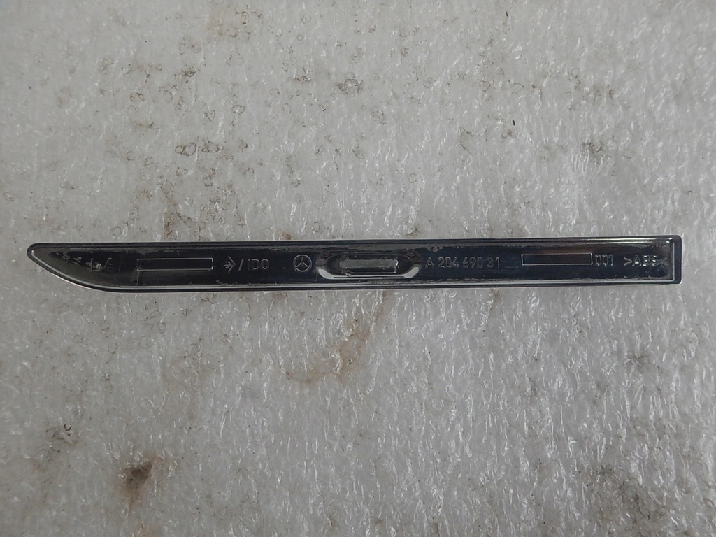 фото №9, Mercedes c w204 левая молдинг хром na крыло перед