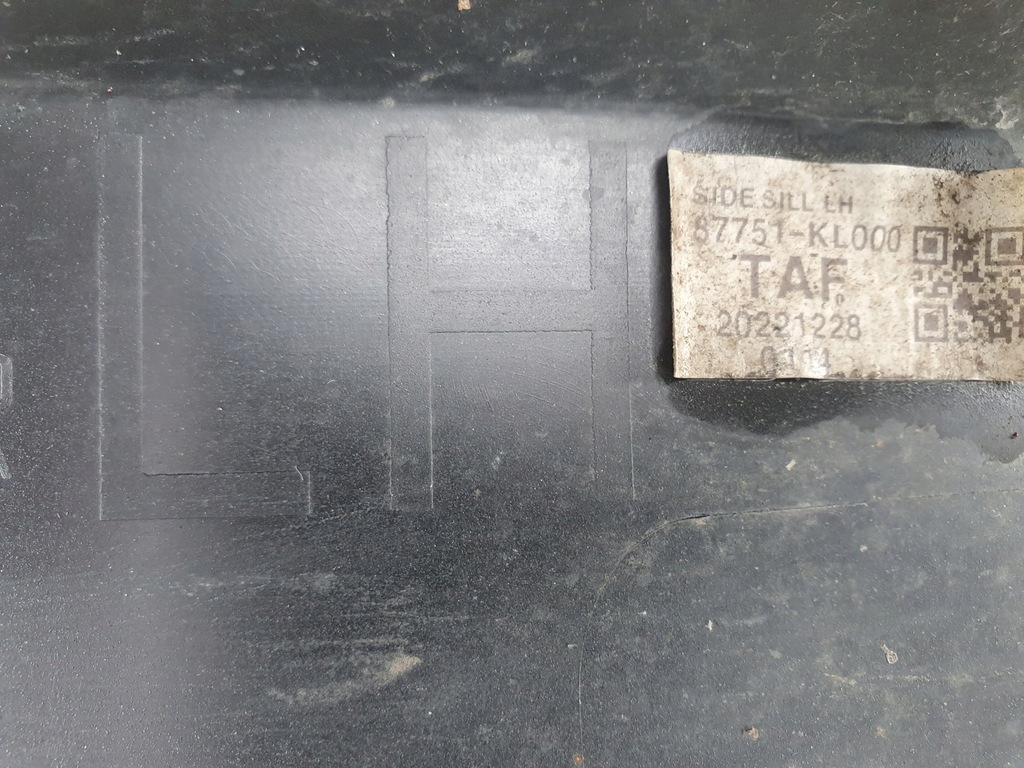 фото №10, Молдинг порог левая hyundai ioniq 6 rok 22-