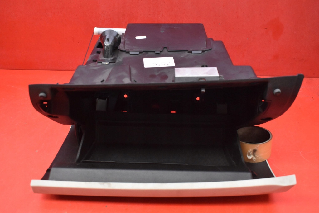 фото №7, Бардачок пасажира eu 39824224 volvo v40 2 ii 12-16