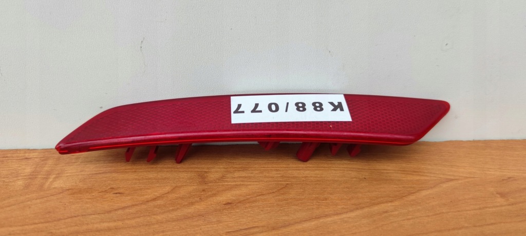 фото №1, Jaguar i-pace ліва лампа бампера задня відбивач org