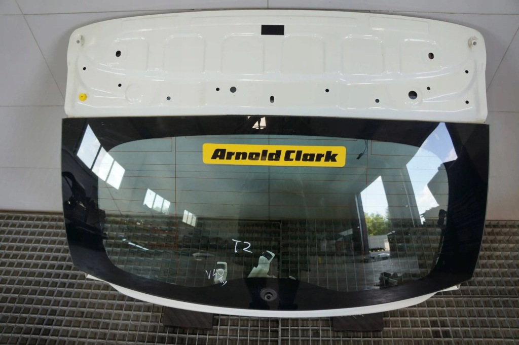 фото №2, Крышка багажника багажника стекло volvo v40 ii