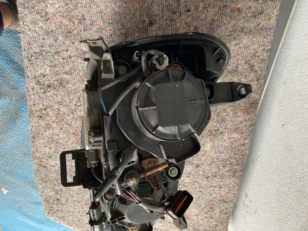 фото №10, Лампа левая mitsubishi asx 10-19 ксенон