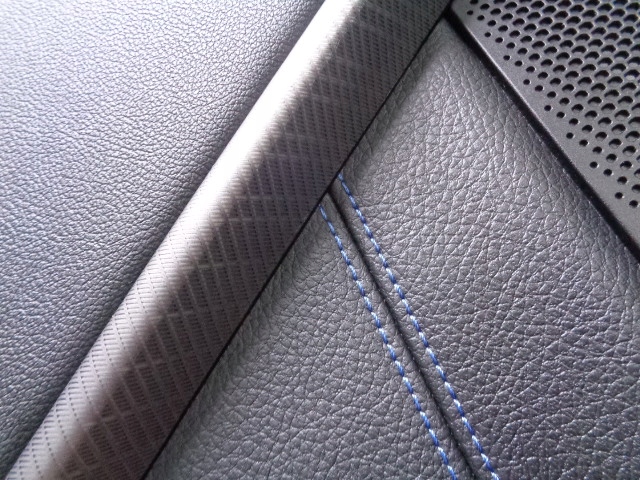 фото №3, Обивка дверь левый задняя bmw serii 1 f40