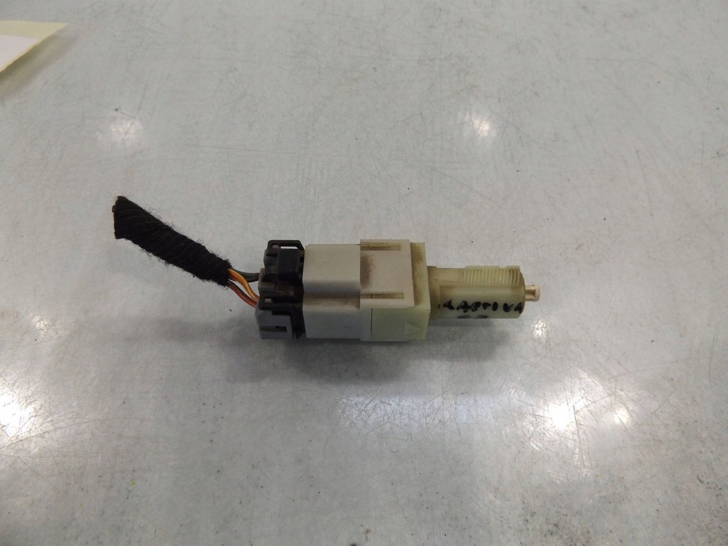 фото №1, Captiva датчик стоп 96628565