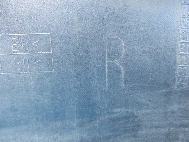 фото №7, Audi e-tron 4ke молдинг na дверь правый задняя