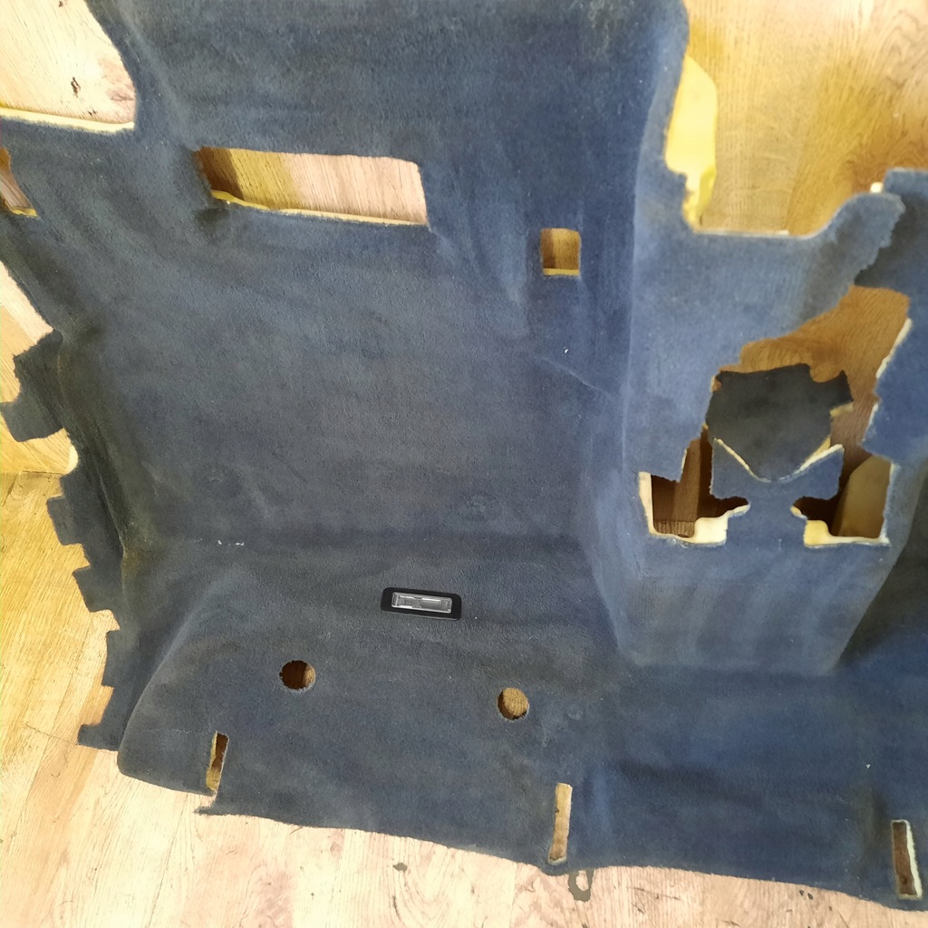 фото №8, Bmw f07 обшивка коврик задняя anthrazit 7244567