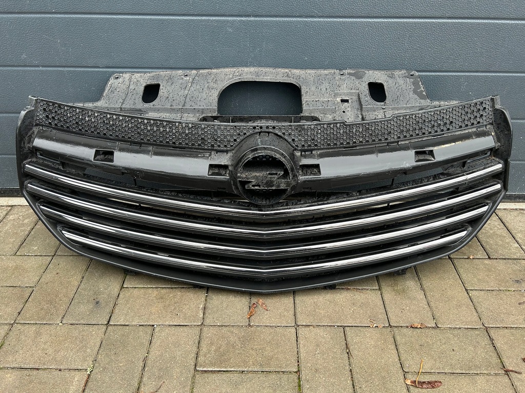 фото №1, Opel vivaro ii 2014- решётка радиатора решётка радиатора перед