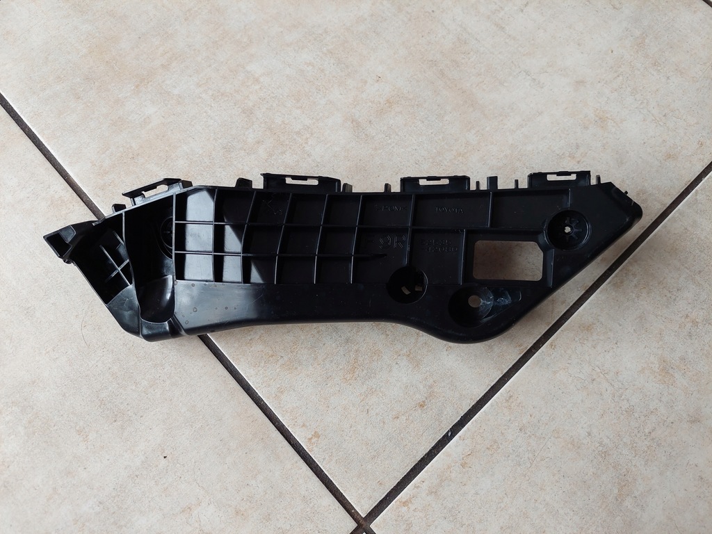 фото №5, Направляющая крыла - toyota rav4 iv - lift - 15-18