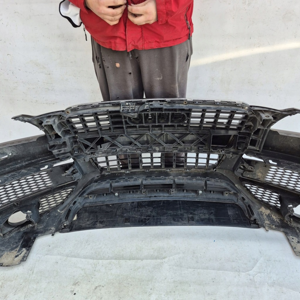 Купити Audi q7 1 1 4l s-line рестайлінг  09-15 бампер перед передній sprysk pdc