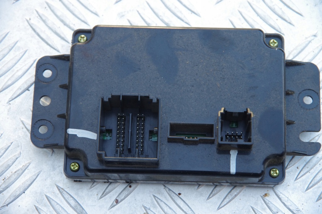 фото №1, Блок управления обдув jeep grand cherokee wk2 srt8