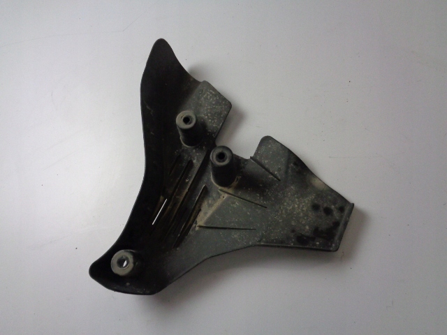 фото №1, Захист важеля правий задня bmw serii 1 f40 2019-