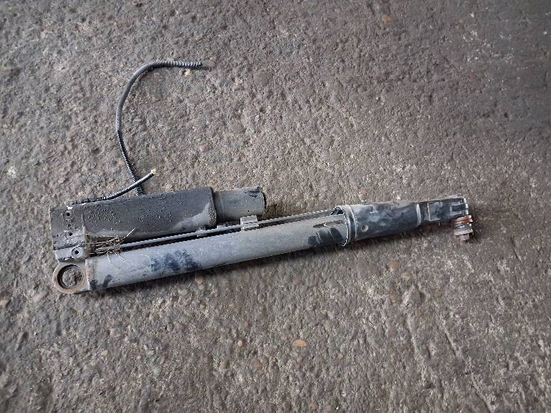 Купити Привід підйому кабіни iveco stralis iveco stralis