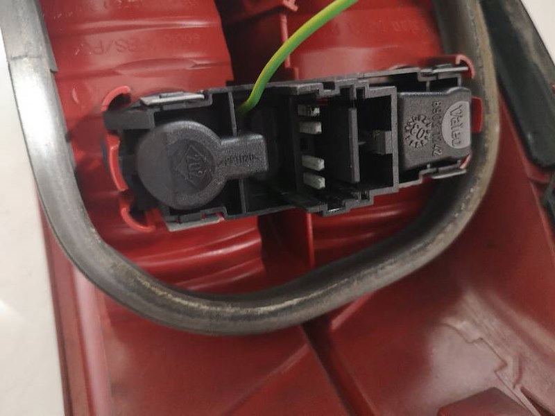 фото №3, Лампа ліва задня 8200014359 renault vel satis