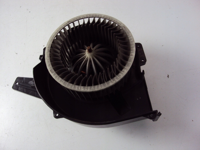 фото №1, Повітродувка обдув audi a1 i