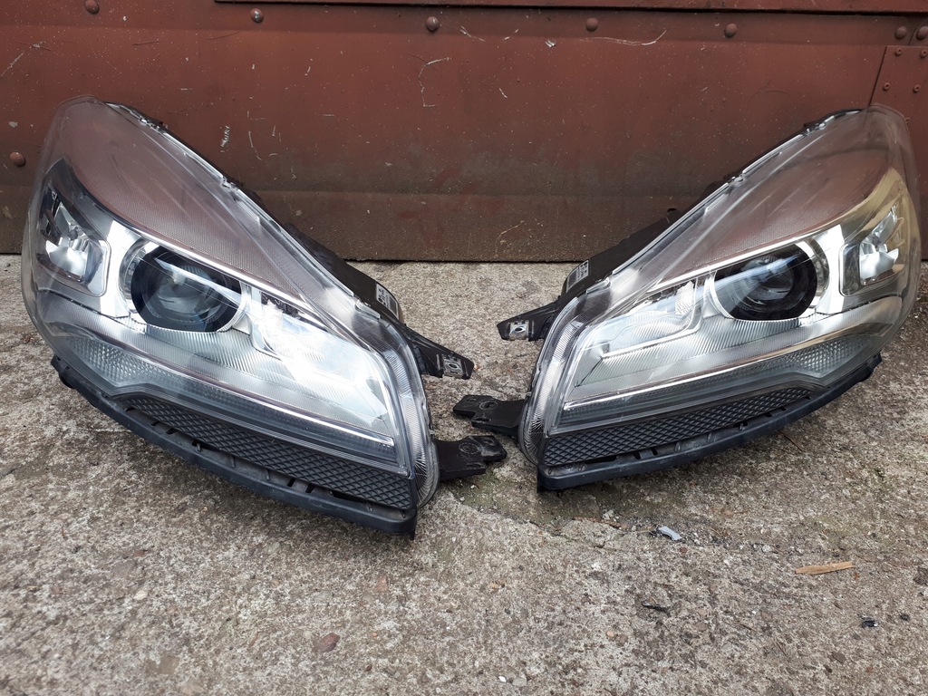 фото №1, Escape kuga mk2 13-16 ксенони повний