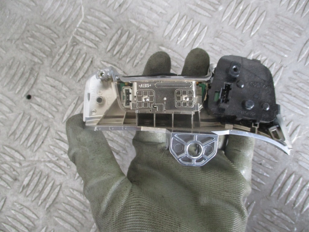 фото №4, Переключатель радио i руля ford mondeo mk iv 2.0 tdci 07-14 r.