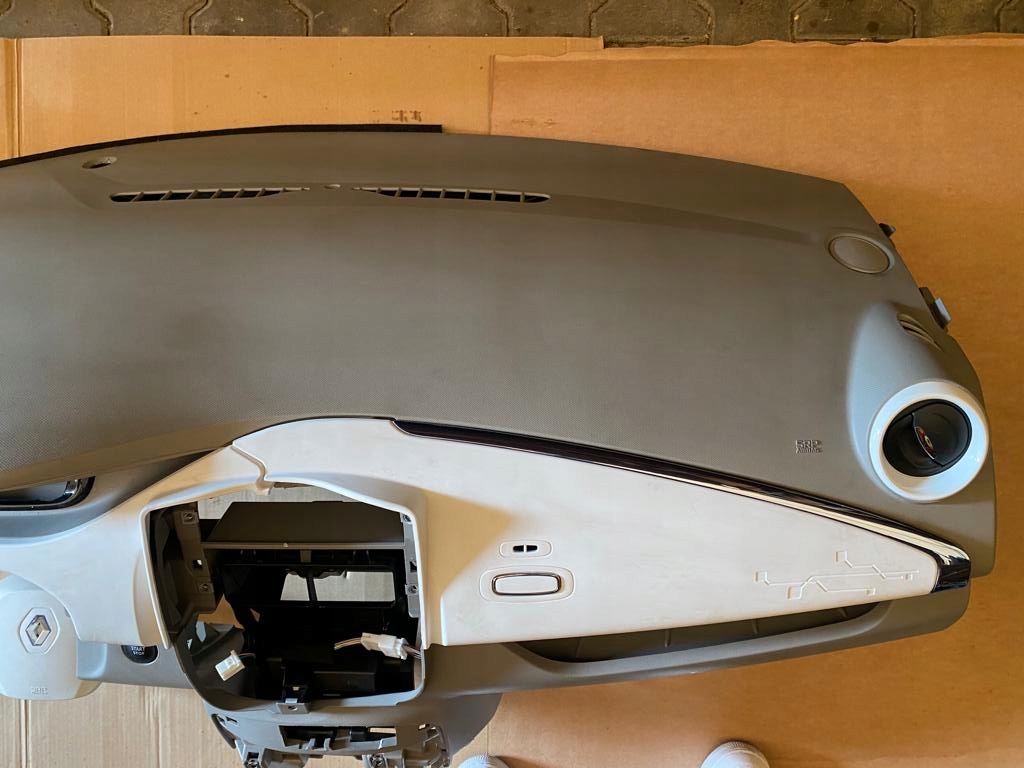 фото №4, Renault zoe приборная панель консоль подушки безопасности воздушные подушка безопасности приборная панель