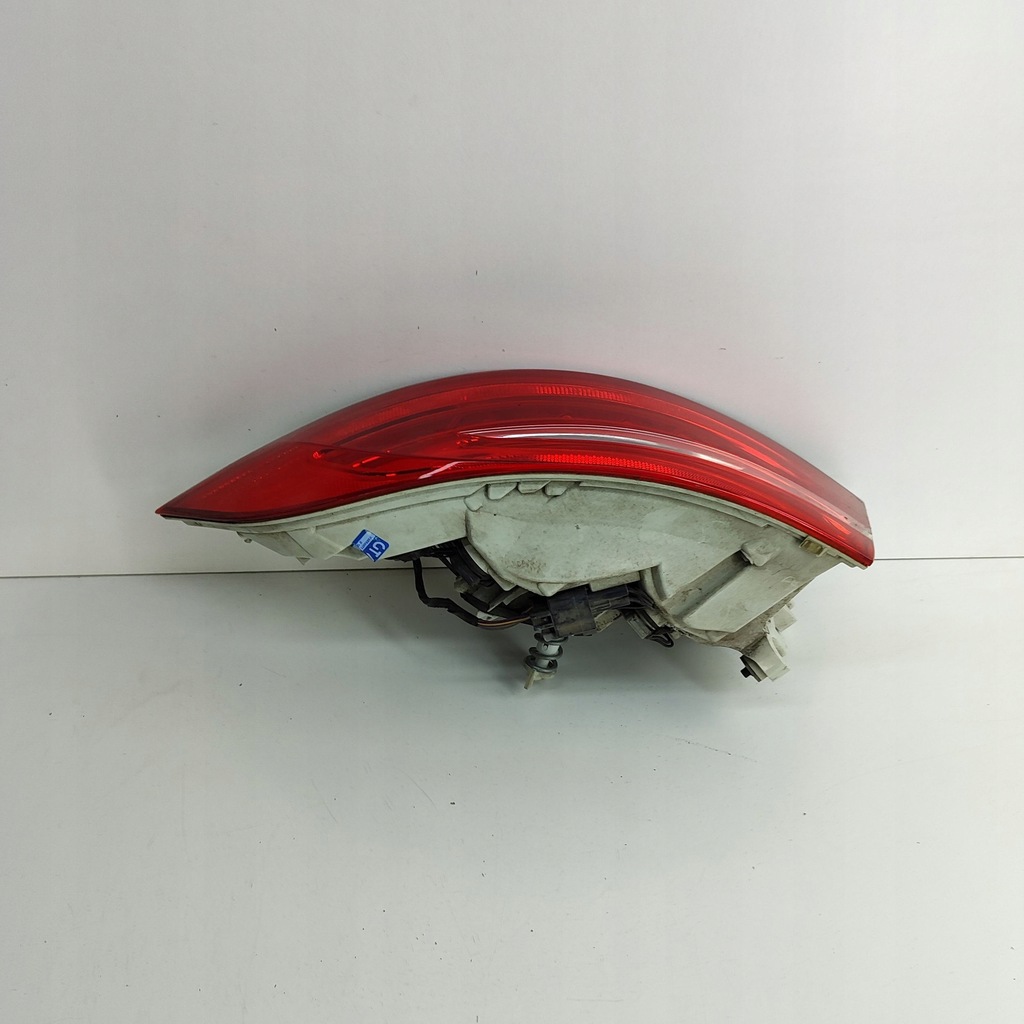 фото №6, Jaguar xe 2015 права сторона лампа задня