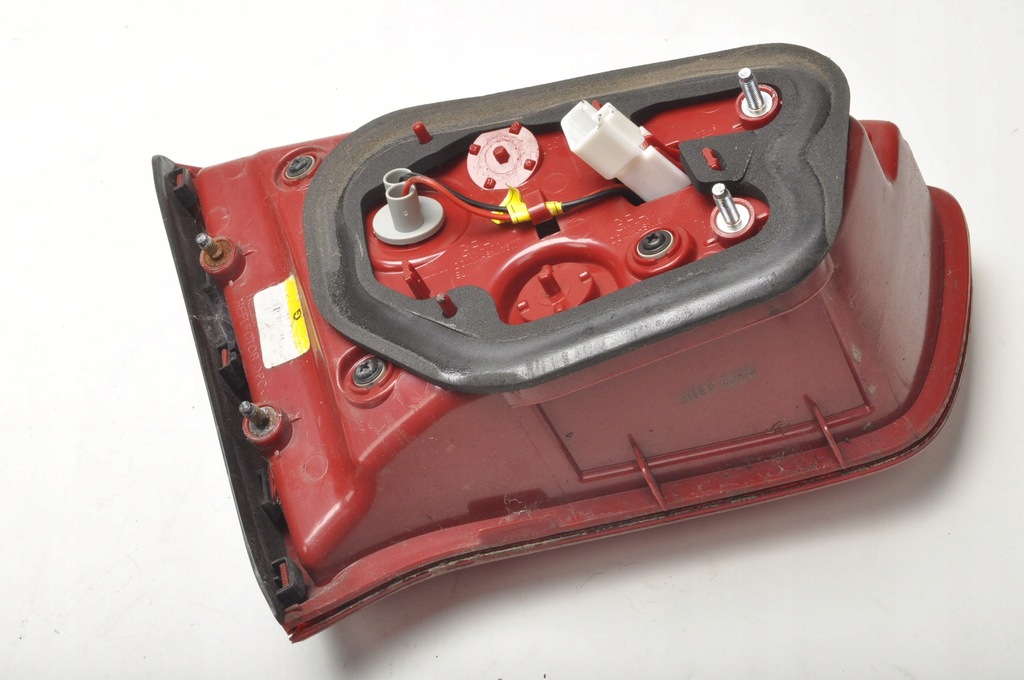 фото №7, Kia sportage iii лампа правая задняя w крышка