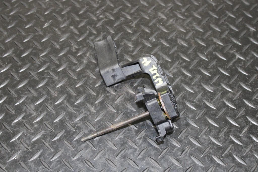 фото №1, Ручка регулировка руля mercedes e-klasa w212 lift