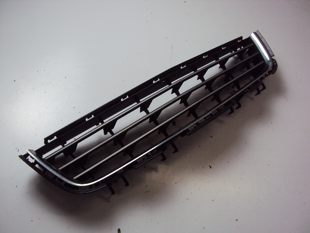 фото №1, Решітка бампера opel astra iii h gtc przed lift