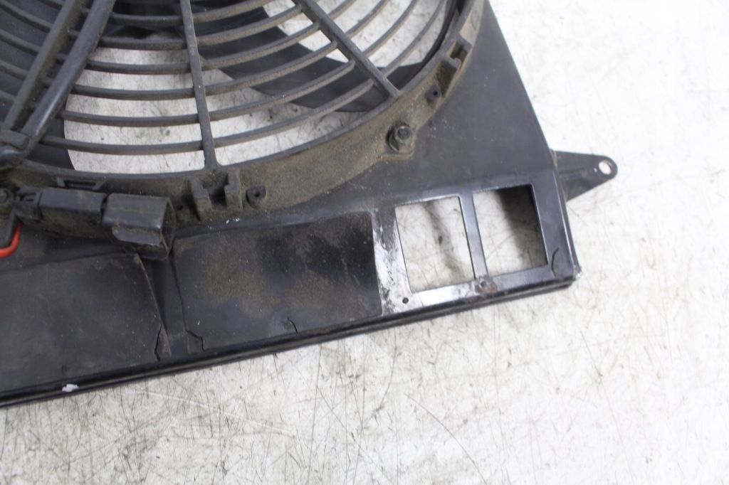 фото №3, Вентилятор корпус maserati 4200gt 02-06