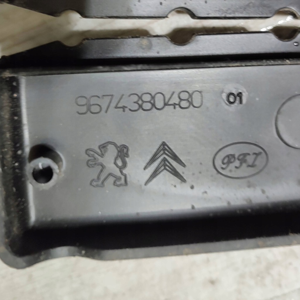 фото №5, Peugeot 2008 i 2018 кронштейн кронштейн насоса abs