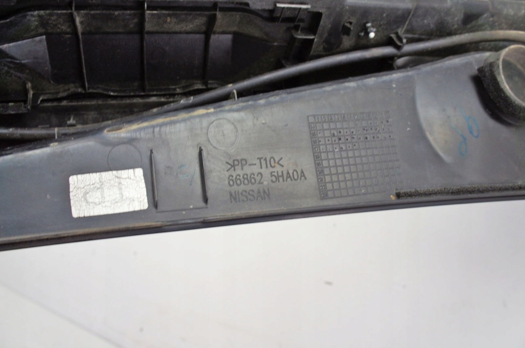 Tx117 renault koleos 2 жабо верхний 668625ha0a европа Цена