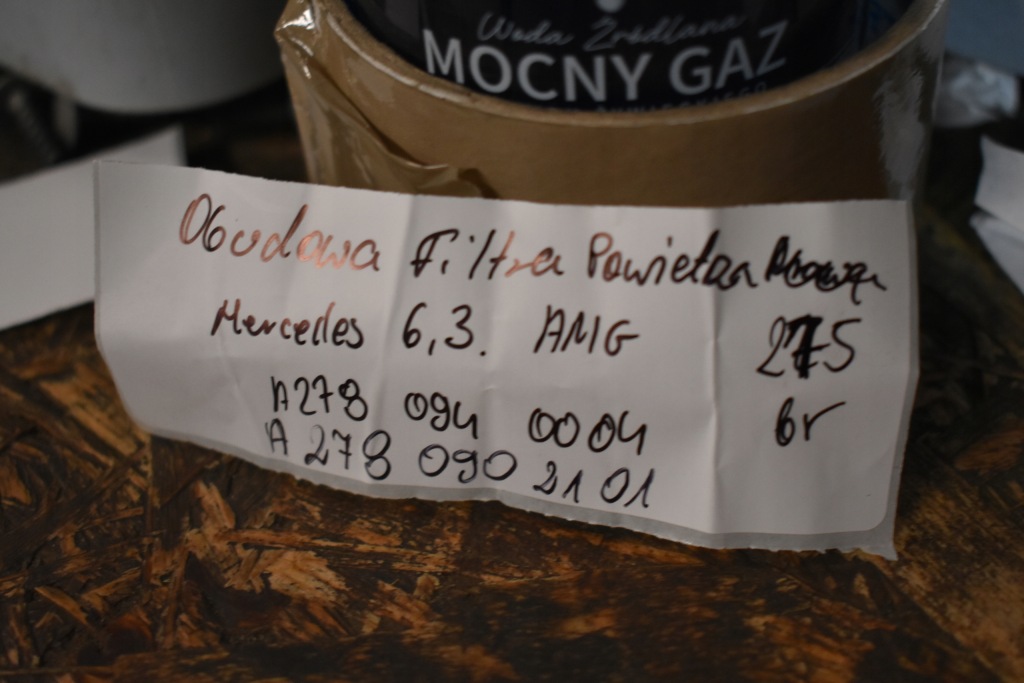 фото №4, Idealna корпус фильтра воздуха mercedes 6,3 amg 1