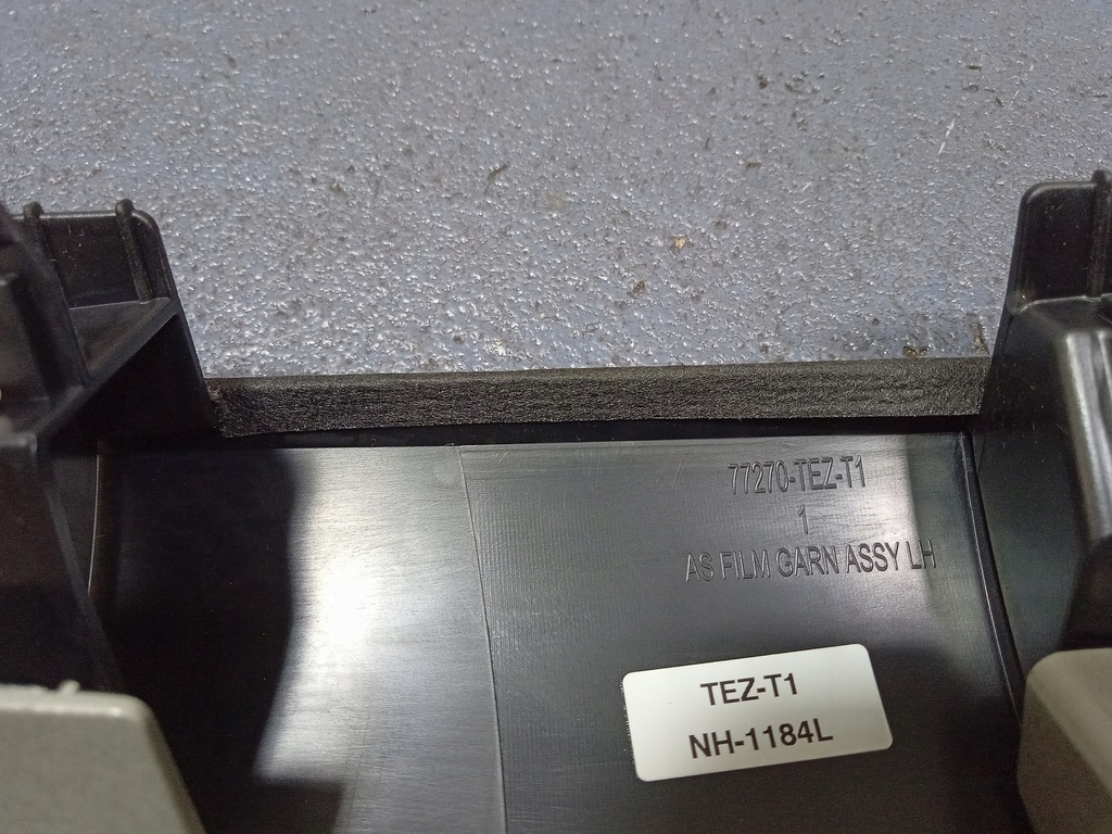 фото №4, Honda civic x решётка обдув правая молдинг