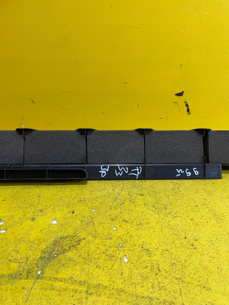 фото №6, Audi a4 b8 молдинг багажника правый задняя