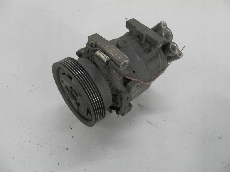 фото №1, Dacia logan i компресор кондиціонера компресор 1,4mpi k7j710 8200603434