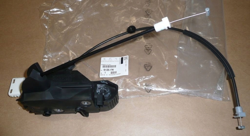 фото №1, Замок двері peugeot 407