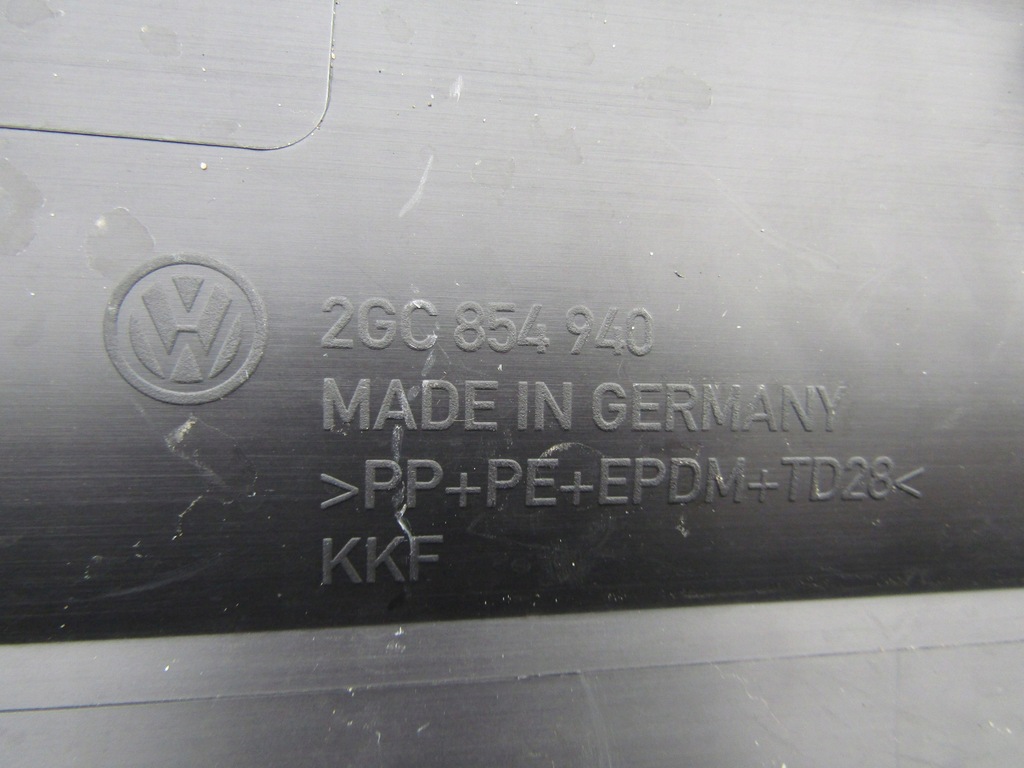 фото №7, Молдинг na дверь vw t-roc cabrio 2gc правое