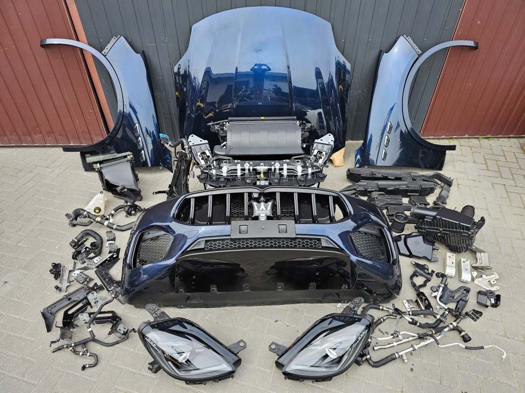 фото №1, Maserati grecale modena перед капот бампер full led крыло