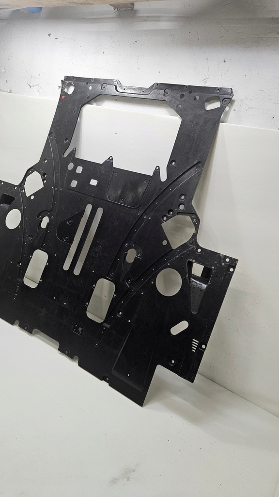 фото №7, Плита захист нижня задня задня ferrari sf90 864372