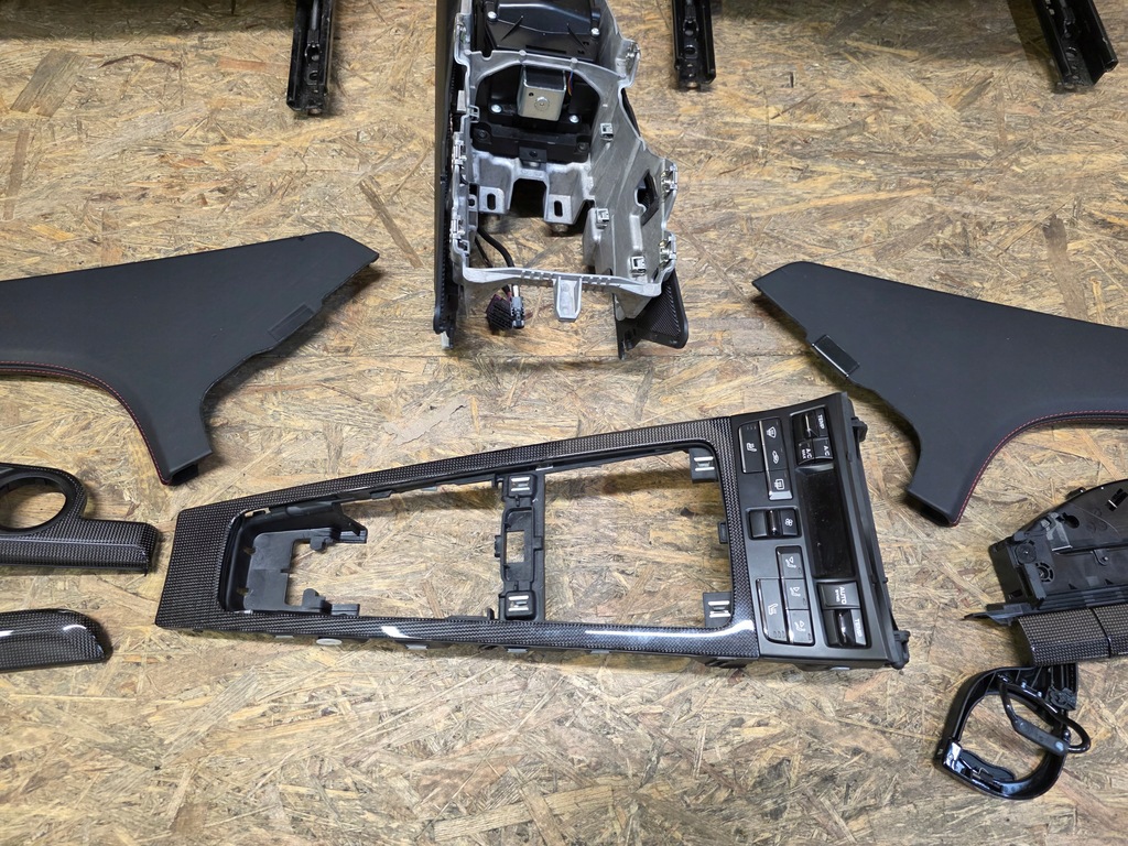 фото №15, Porsche boxster cayman 982 сиденья обивка середина салон кожа gts 718 el