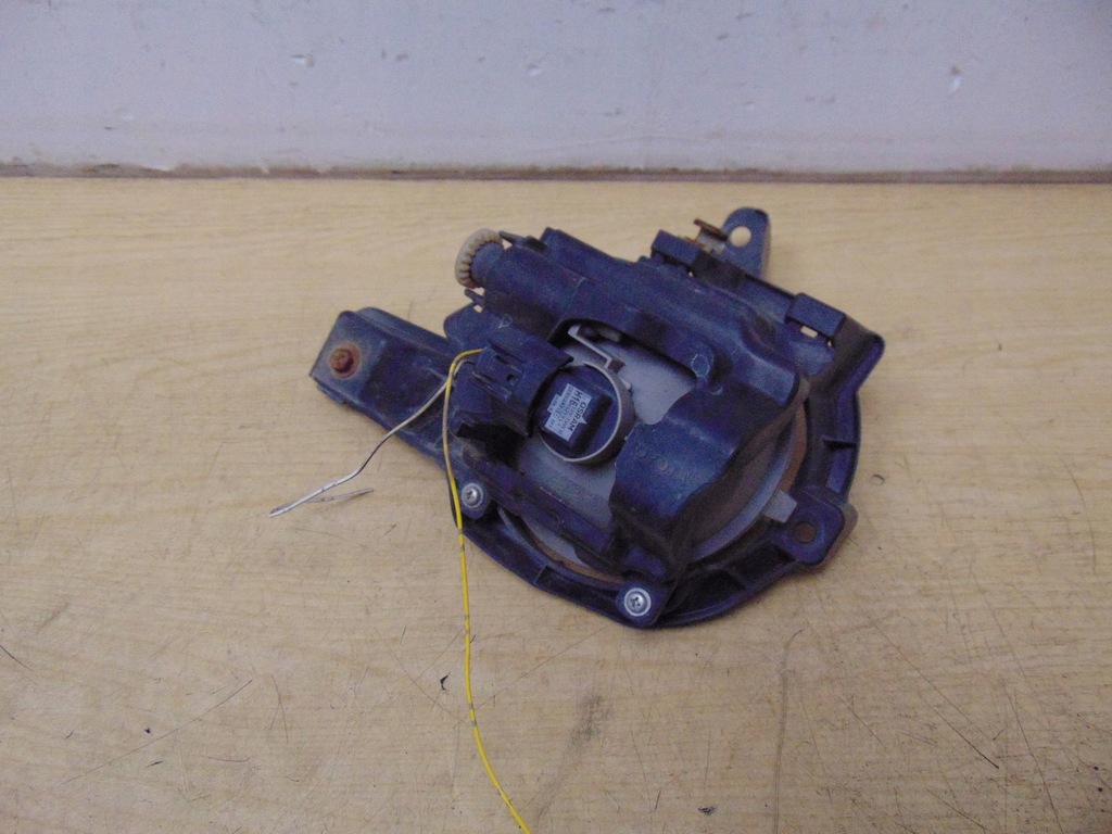 фото №3, Протитуманна фара правий toyota rav4 iv 2012- przed lift