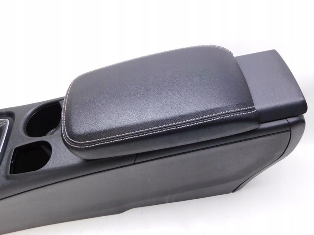 фото №8, Туннель подлокотник - mercedes gla x156 eu